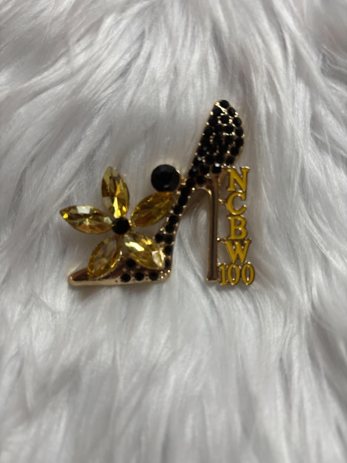 NCBW100 Rhinestones Shoe Pin