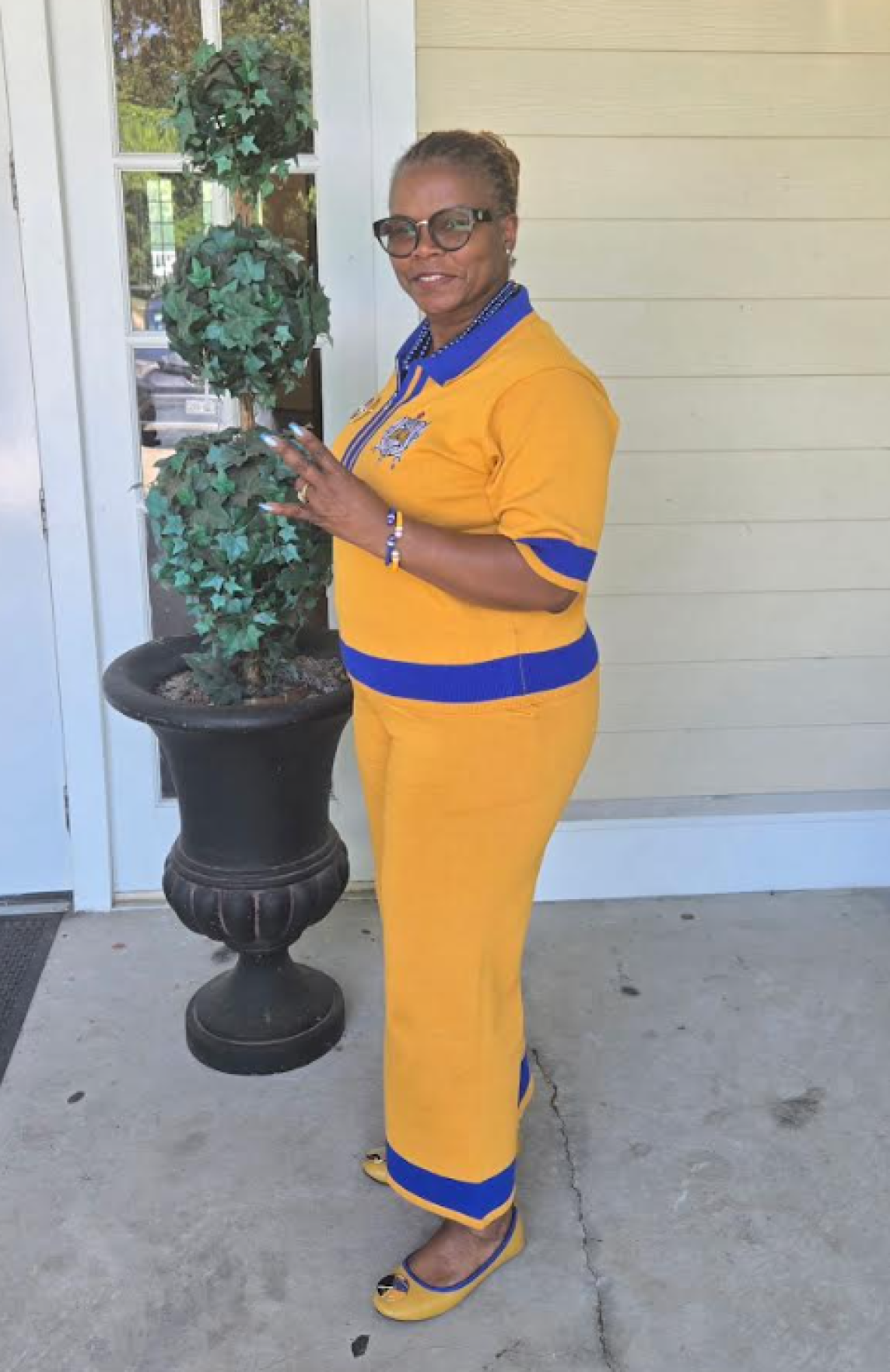 SGRho Gold Knit Pants Set 