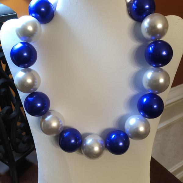 Blue and White Pearls Statement Necklace