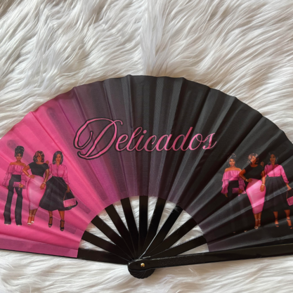 Delicados Nylon Fan