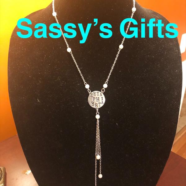 Zeta Medallion Chain Necklace